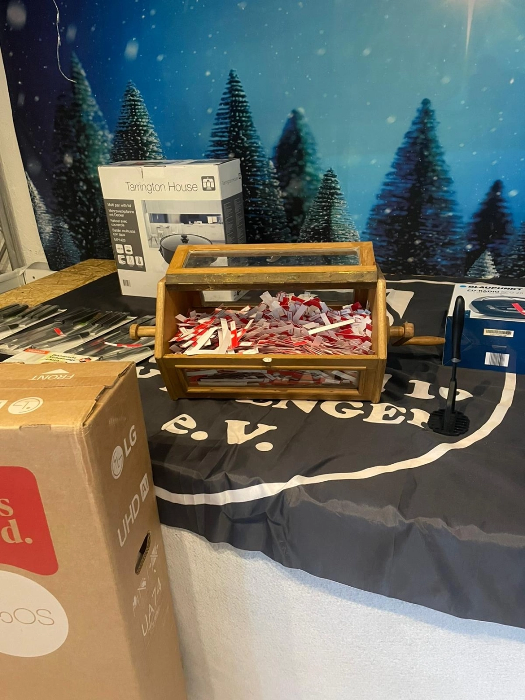 Die Gewinner unserer Weihnachtsverlosung stehen fest!